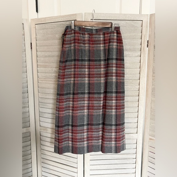 Pendleton Dresses & Skirts - Vintage Wool Pendleton Skirt Women's Size 8